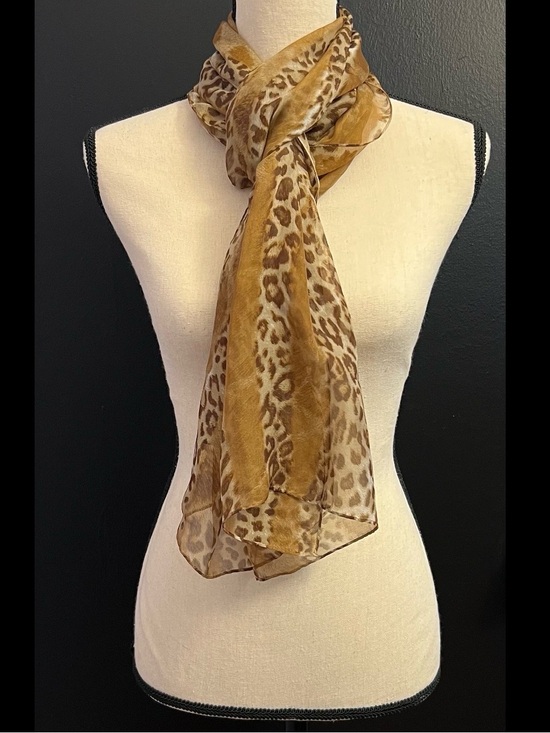 Accessories - Collection Eighteen 100% Silk Cheetah Print Scarf